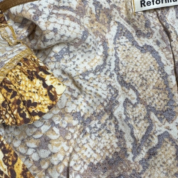 Reformation Eliana Boa Snakeskin Animal Print V Neck Button Front Blouse Small - Picture 11 of 16